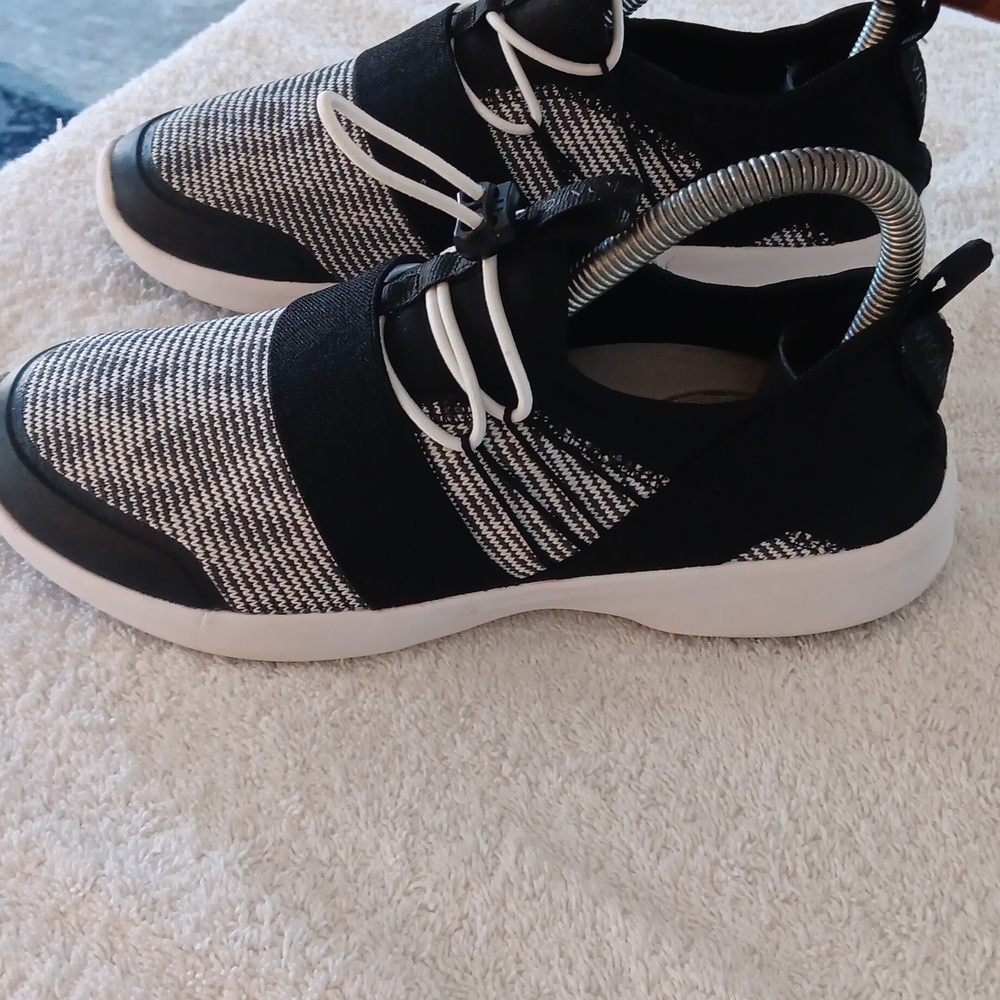 NWOT Vionic Alaina Comfort Slip On Athletic Shoes - Picture 6 of 16